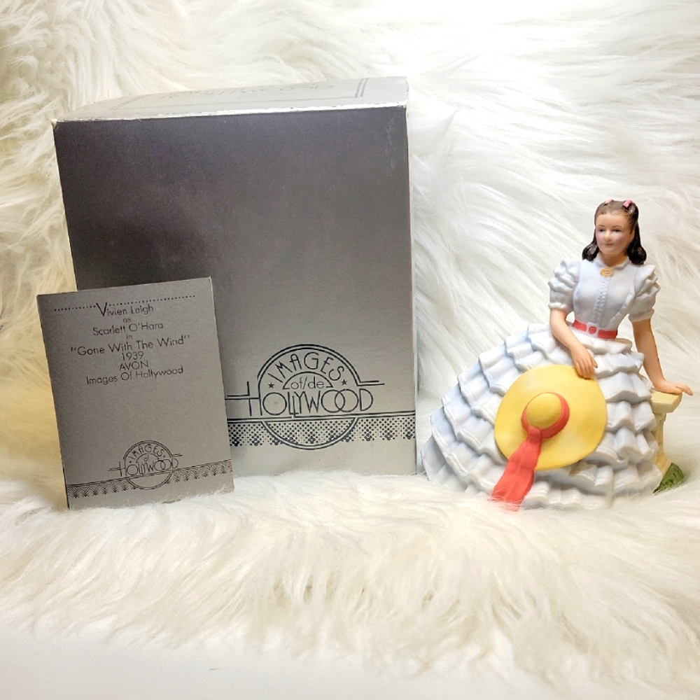 3/$25 Avon Vintage Scarlett O'Hara Figurine with Yellow Hat